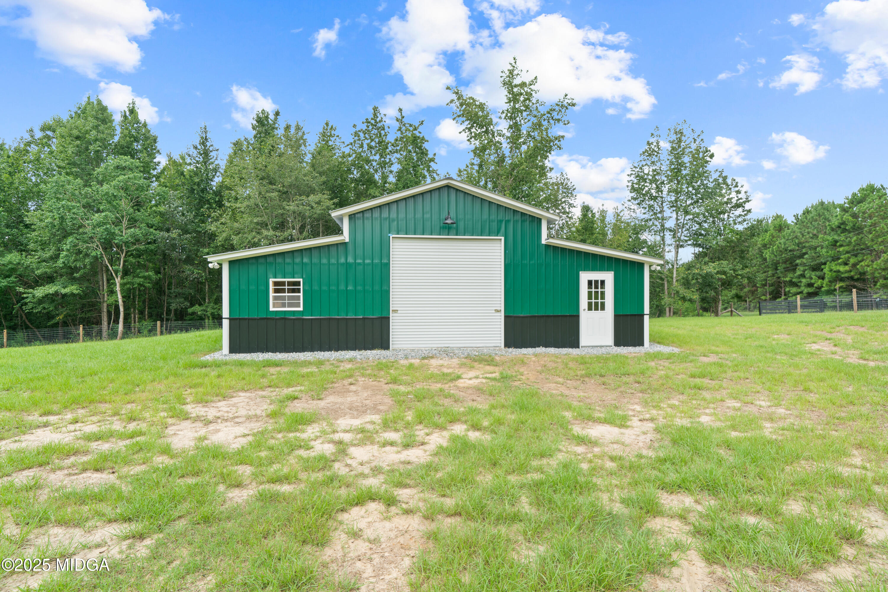 1971 Highway 49 Gray, GA 31032 - Photo 68 of 98 a house with a tree in front of it