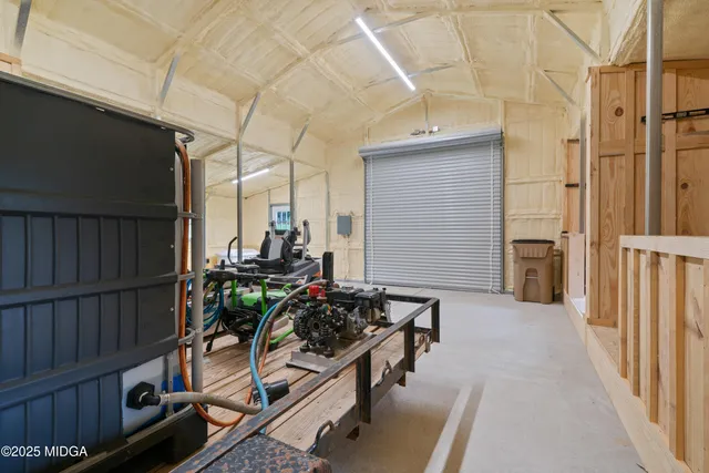 $1,500,000 | 1971 Highway 49, Gray, GA 31032