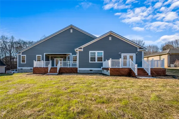 $549,900 | 303 Regency Circle, Anderson, SC 29625