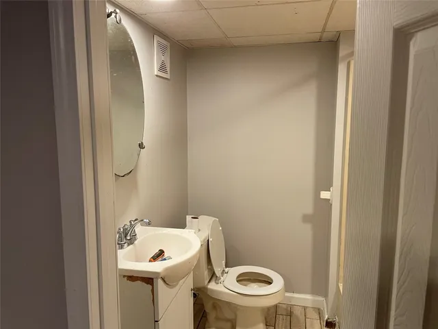 $900 | 639 Chenango Street, Unit LOWR, Binghamton, NY 13901