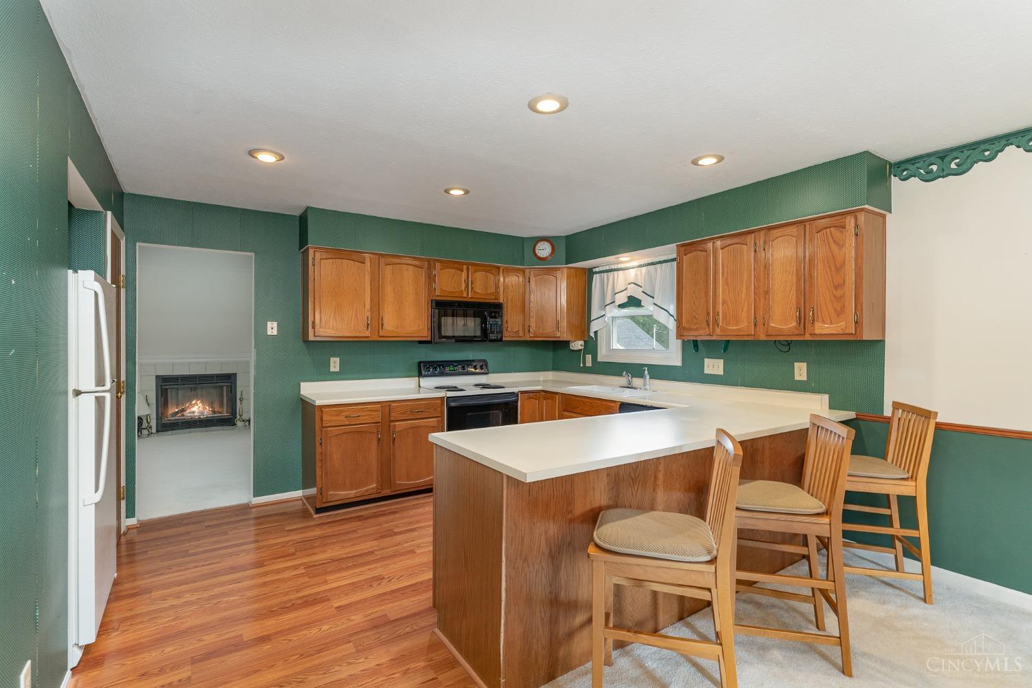 1277 Anderson Ferry Road Cincinnati, OH 45238 - Photo 7 of 22