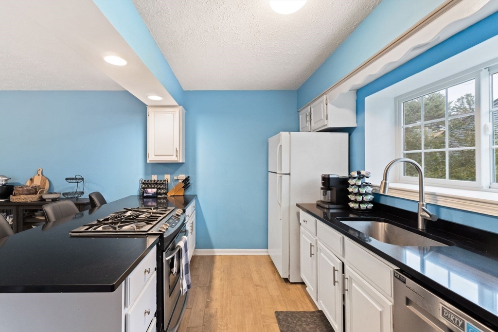56 Voyagers Lane, Unit 56 Ashland, MA 01721 - Photo 2 of 42