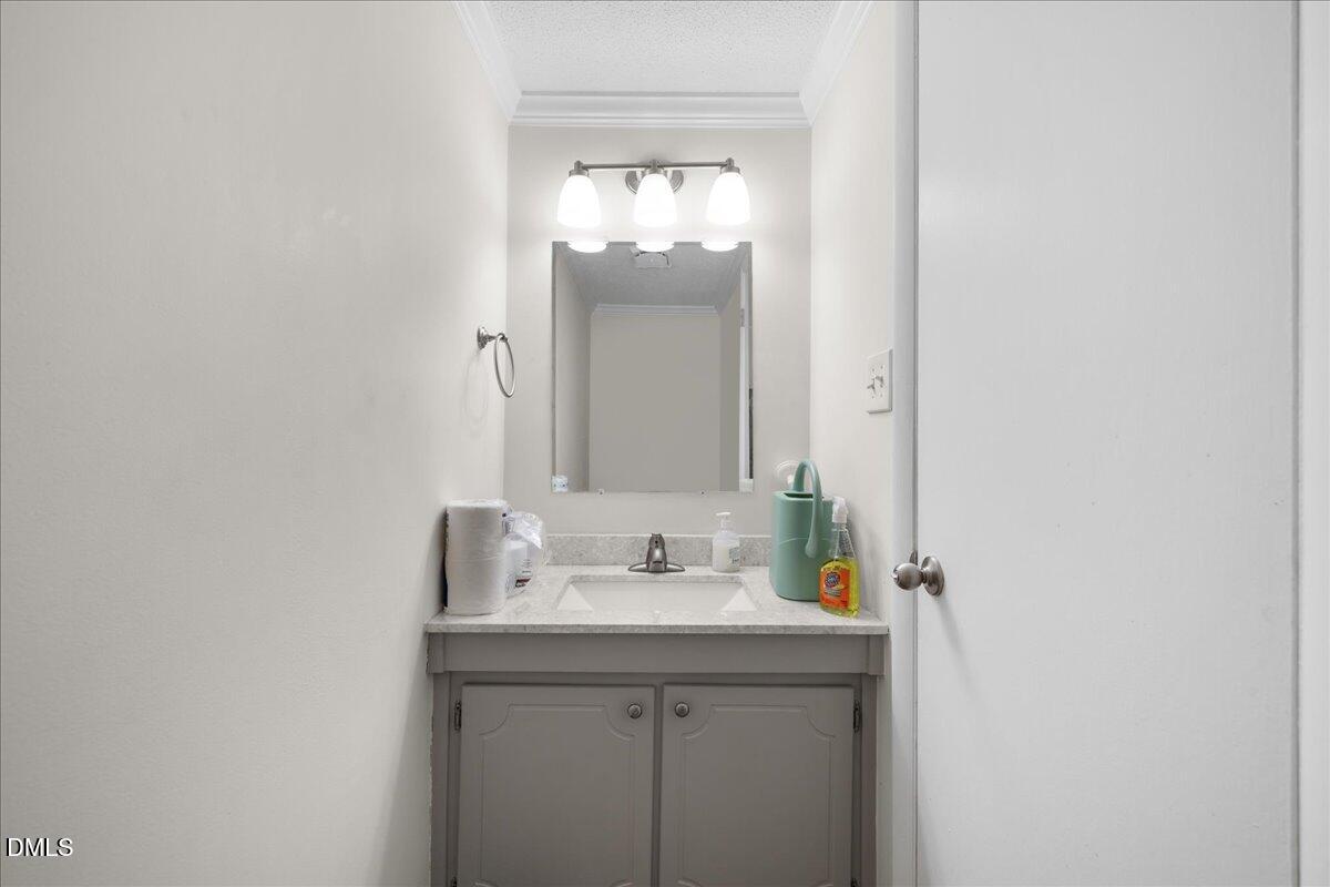 1209 Manassas Court, Unit C Raleigh, NC 27609 - Photo 6 of 26 04-1209 Manassas Ct unit c