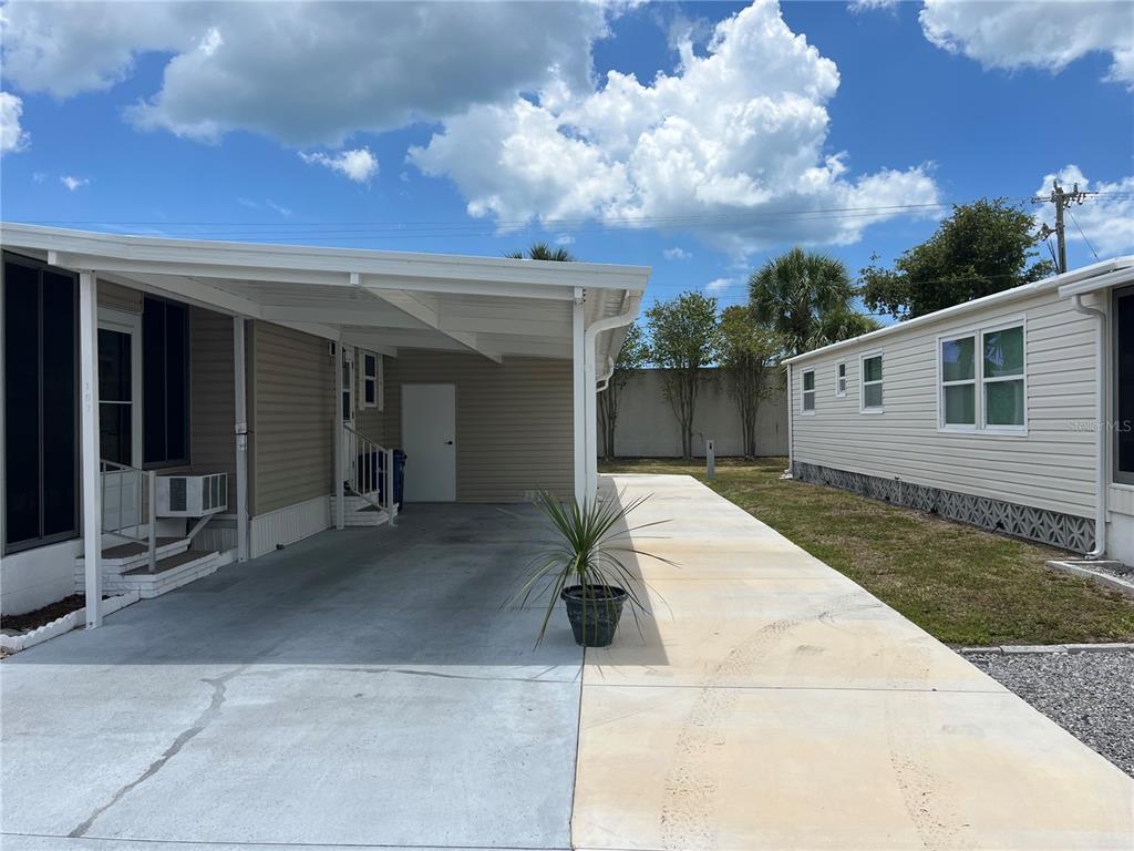 107 Roma Road Venice, FL 34285 - Photo 3 of 44