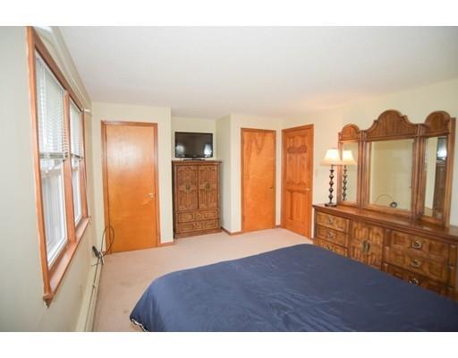 35 Roland Street Holyoke, MA 01040 - Photo 13 of 30 Gallery Image 13