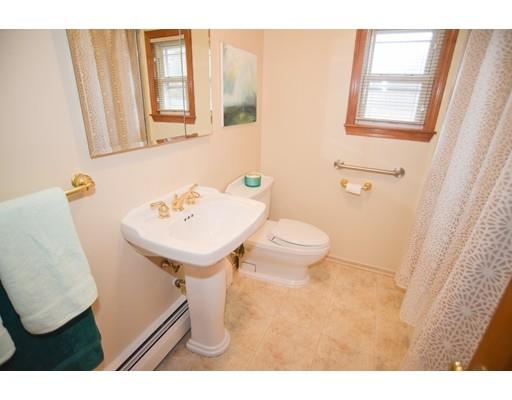 35 Roland Street Holyoke, MA 01040 - Photo 14 of 30 Gallery Image 14