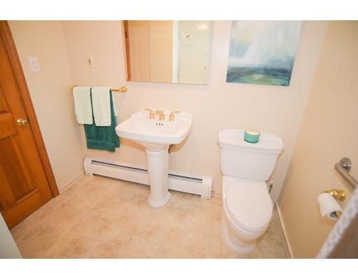 35 Roland Street Holyoke, MA 01040 - Photo 15 of 30 Gallery Image 15