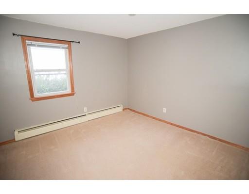 35 Roland Street Holyoke, MA 01040 - Photo 16 of 30 Gallery Image 16