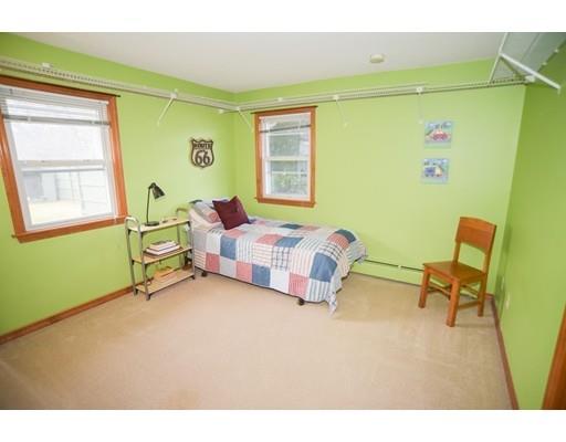 35 Roland Street Holyoke, MA 01040 - Photo 18 of 30 Gallery Image 18