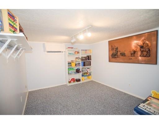 35 Roland Street Holyoke, MA 01040 - Photo 20 of 30 Gallery Image 20