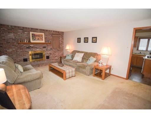 35 Roland Street Holyoke, MA 01040 - Photo 9 of 30 Gallery Image 9