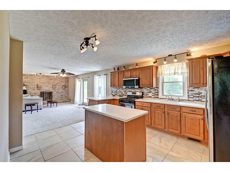 4911 East Allison Road Camby, IN 46113 - Photo 9 of 24 Gallery Image 9