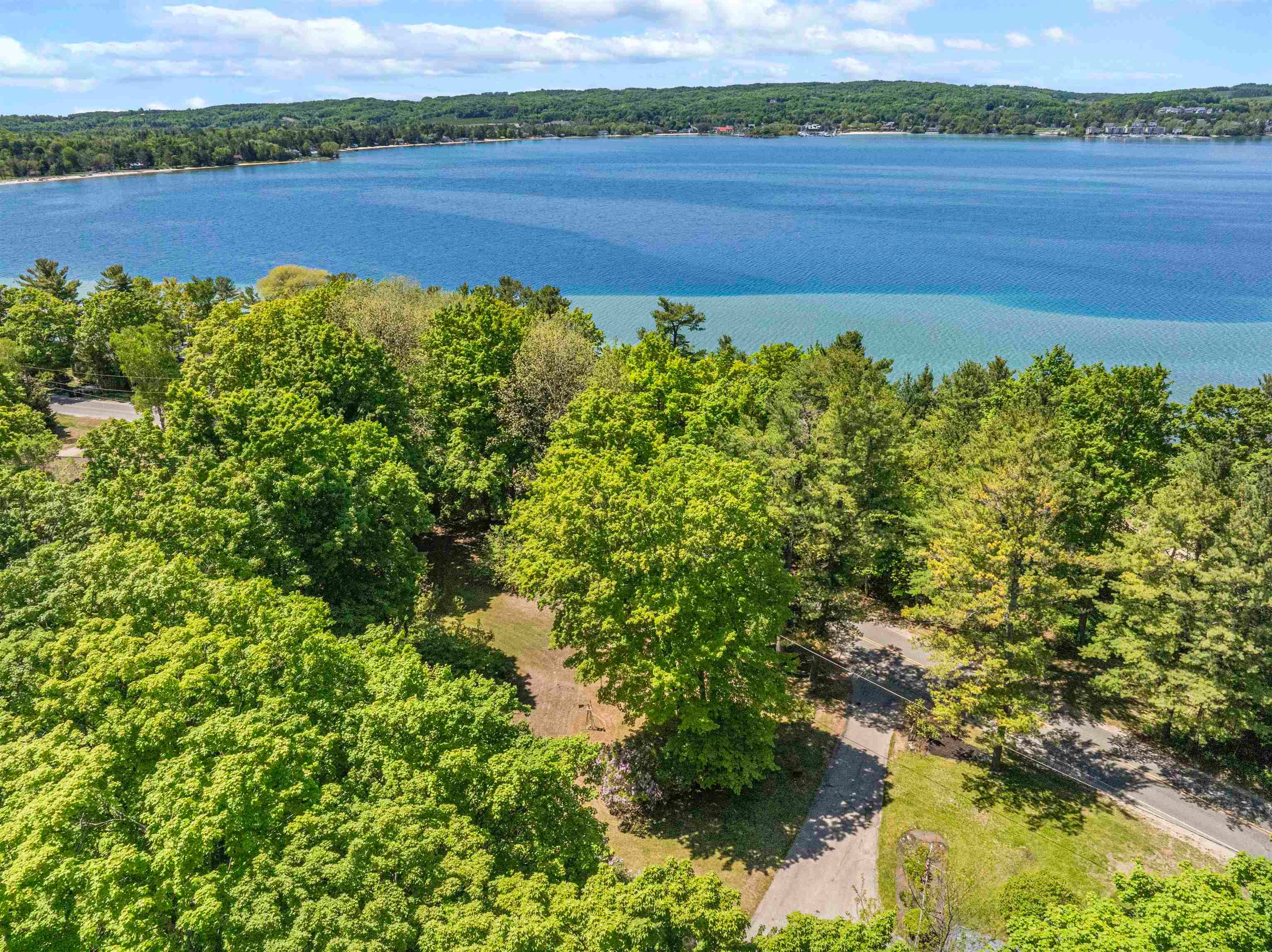 737 South Stony Point Road Suttons Bay, MI 49682 - Photo 18 of 36 Gallery Image 18