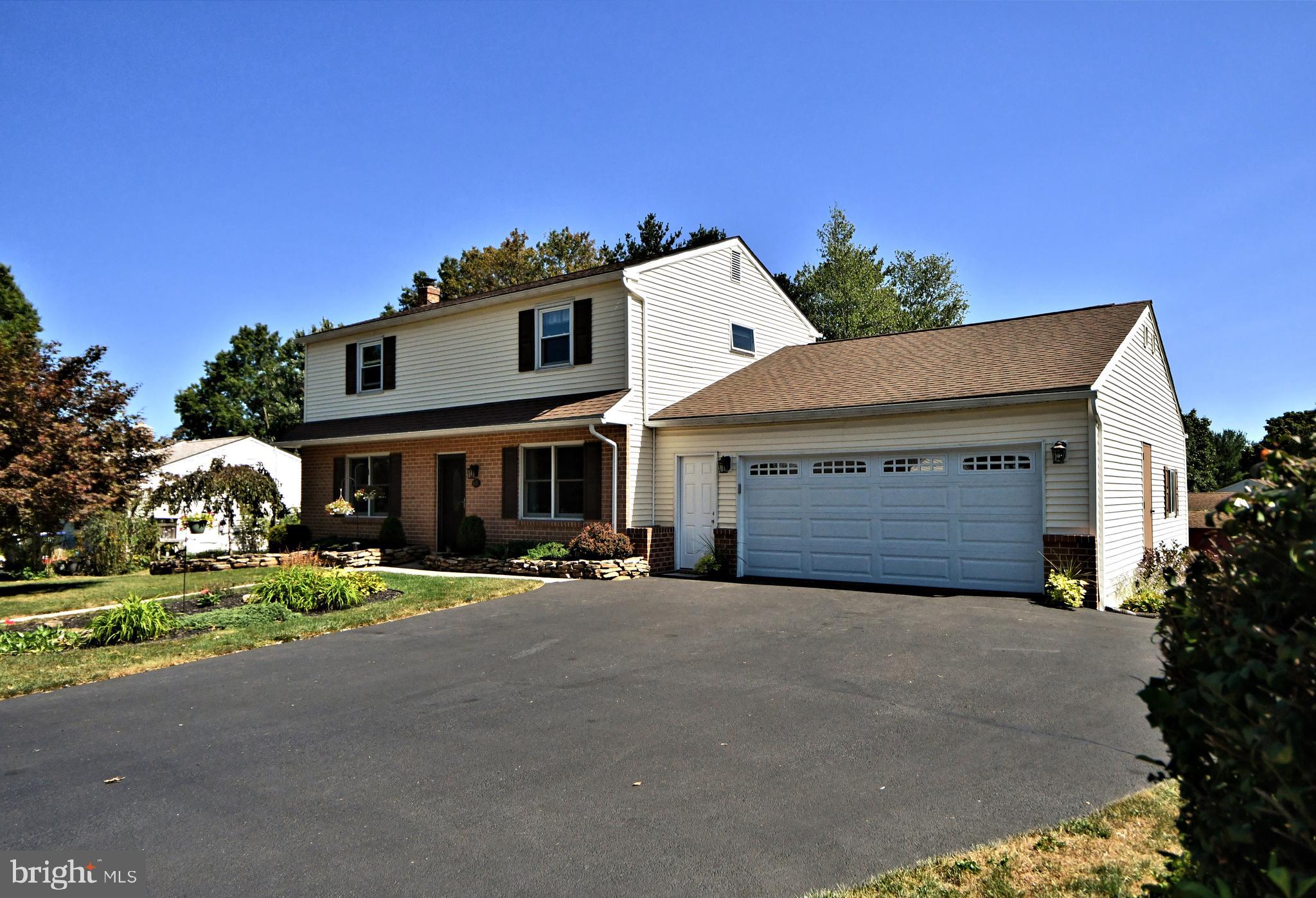 60 Estate Road Boyertown, PA 19512 - Photo 1 of 52 Gallery Image 1