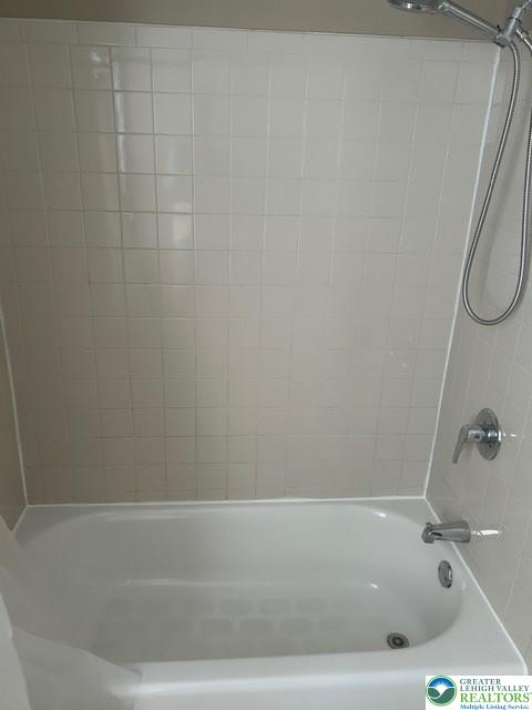 57 East Raspberry Street Bethlehem, PA 18018 - Photo 27 of 34 a bathroom with a bathtub