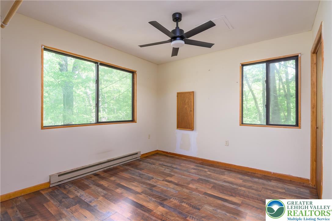 218 Blue Jay Court Bushkill, PA 18324 - Photo 24 of 37