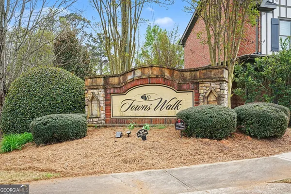 $450,000 | 204 Towns Walk Drive, Athens, GA 30606
