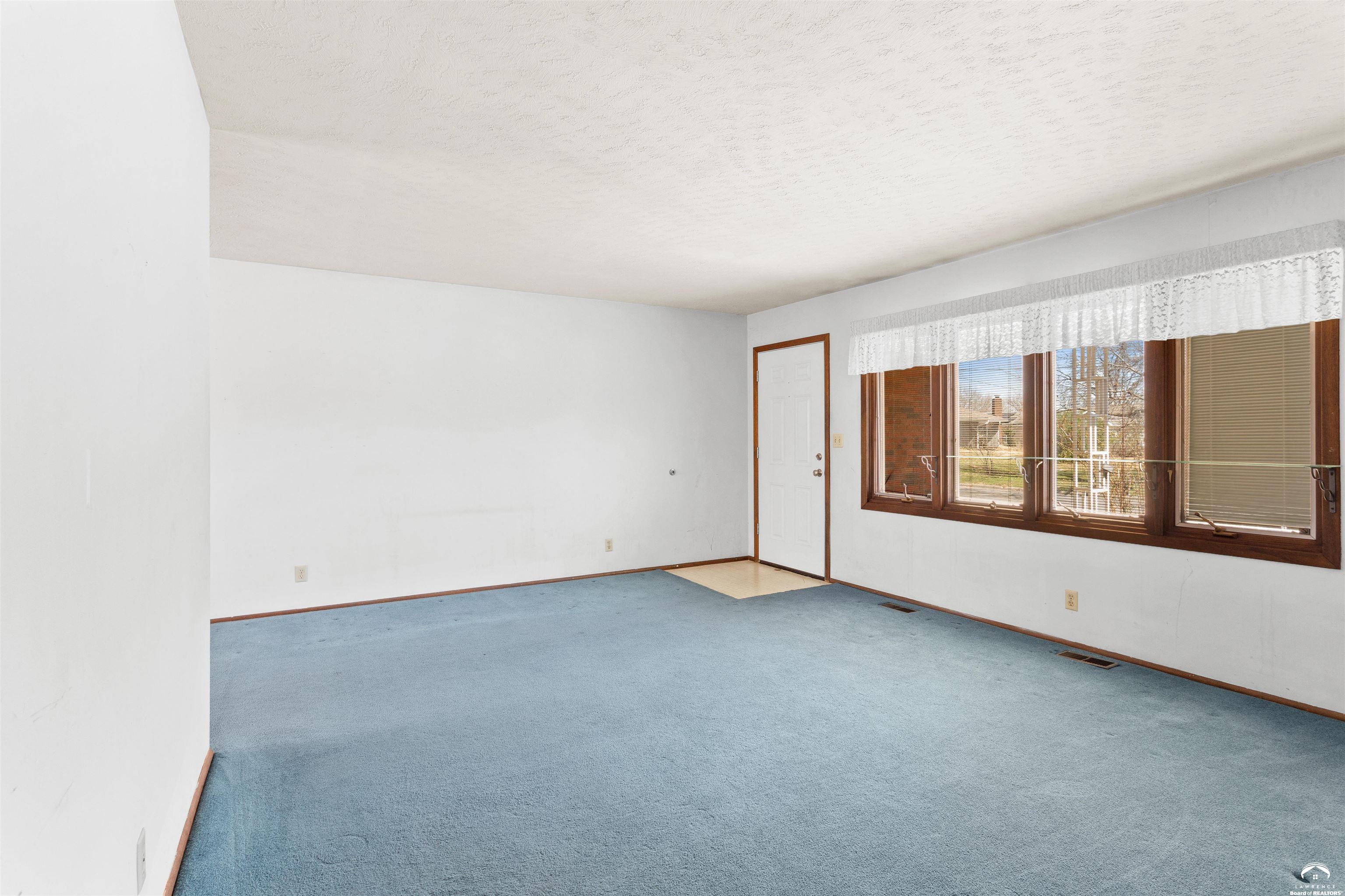 2737 Alabama Street Lawrence, KS 66046 - Photo 2 of 22