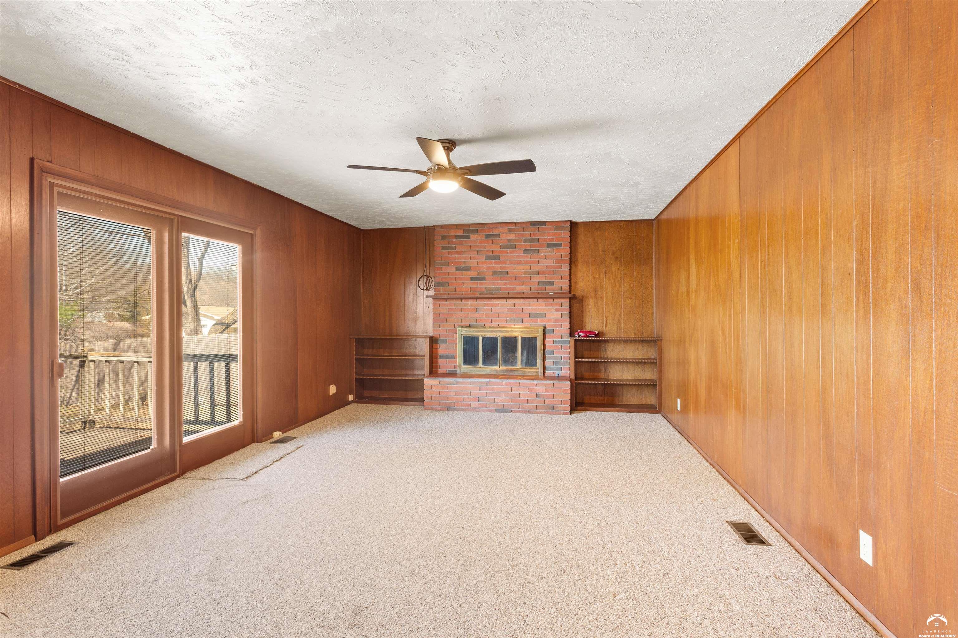 2737 Alabama Street Lawrence, KS 66046 - Photo 10 of 22