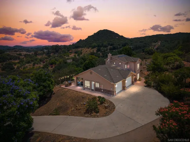 $1,099,000 | 12443 Mirar De Valle Road, Valley Center, CA 92082