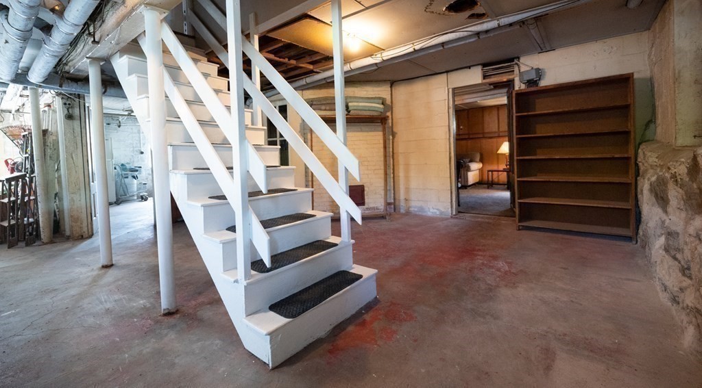 141 Cherry Street Gardner, MA 01440 - Photo 26 of 40