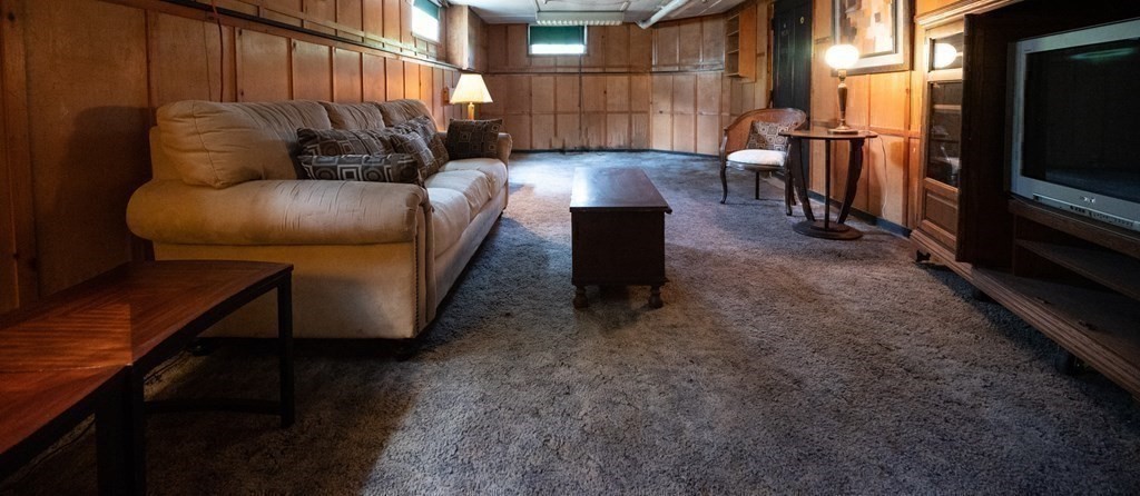 141 Cherry Street Gardner, MA 01440 - Photo 30 of 40