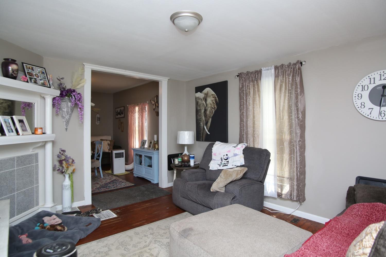1604 Manchester Road Middletown, OH 45042 - Photo 5 of 22 Gallery Image 5