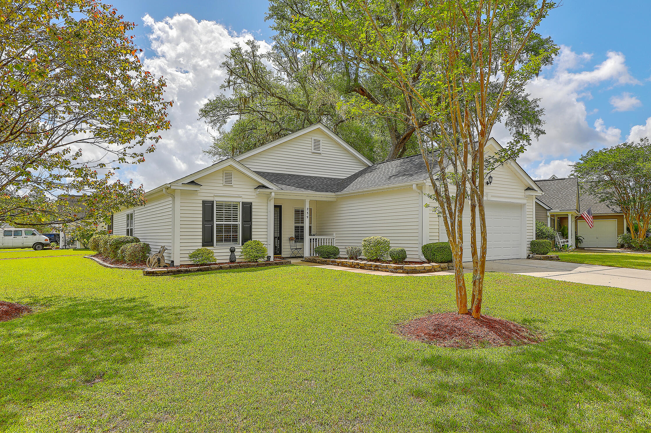 239 Eagle Ridge Road Summerville, SC 29485 - Photo 3 of 36 0W7A1934_35_36_37_38_39_40