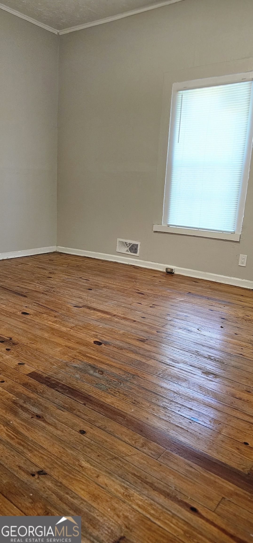 508 Wheeler Street Griffin, GA 30223 - Photo 10 of 23 a view of a room with wooden floor