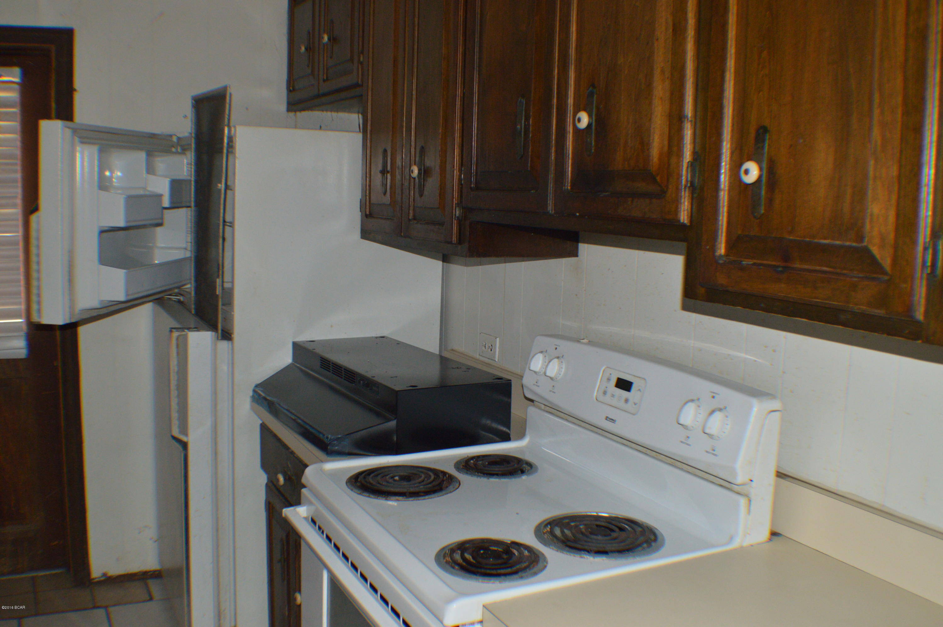 11732 County Line Road Fountain, FL 32438 - Photo 5 of 14 Gallery Image 5