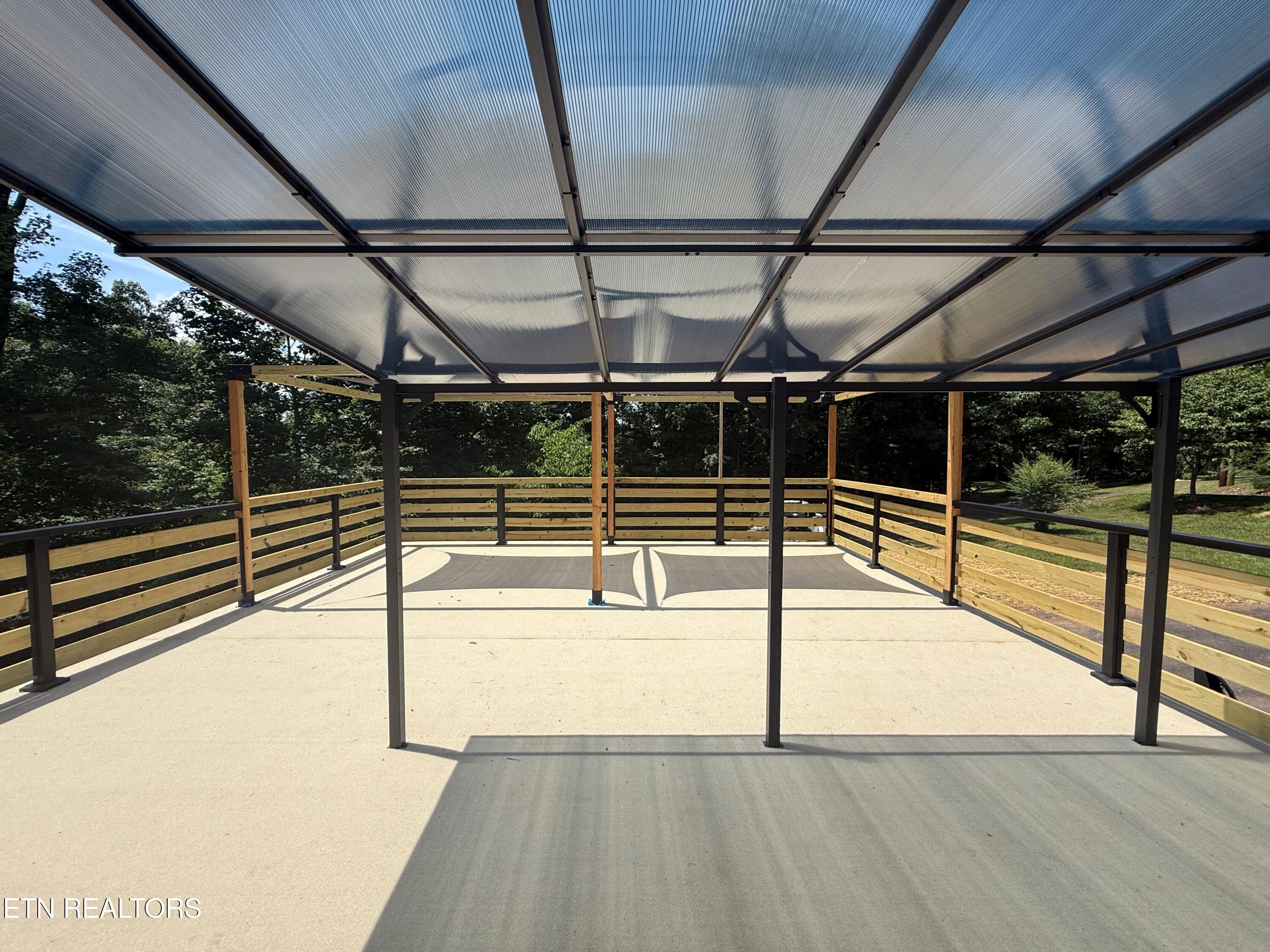 924 Lester Road Knoxville, TN 37920 - Photo 11 of 30 8. porch