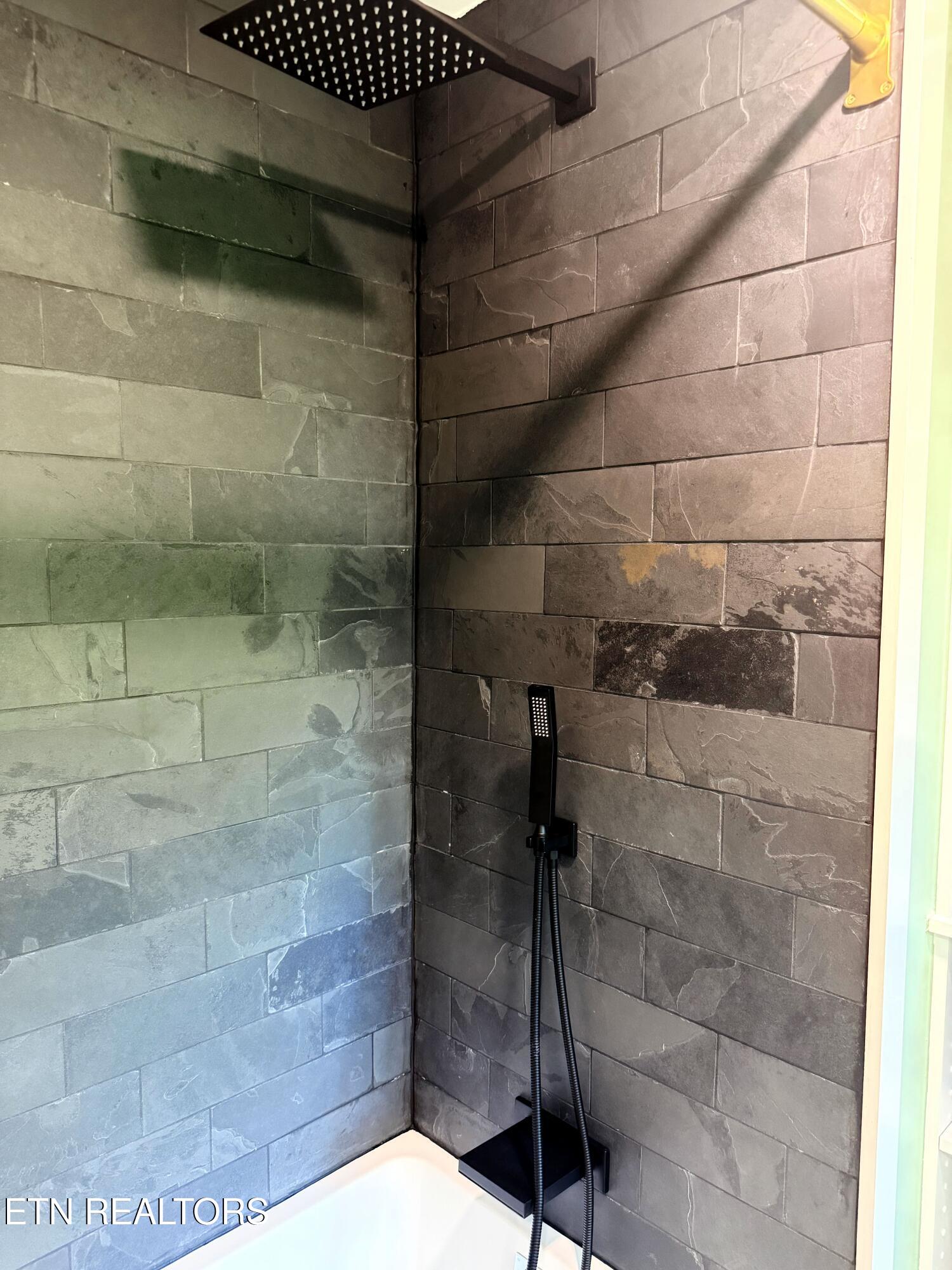 924 Lester Road Knoxville, TN 37920 - Photo 18 of 30 12b