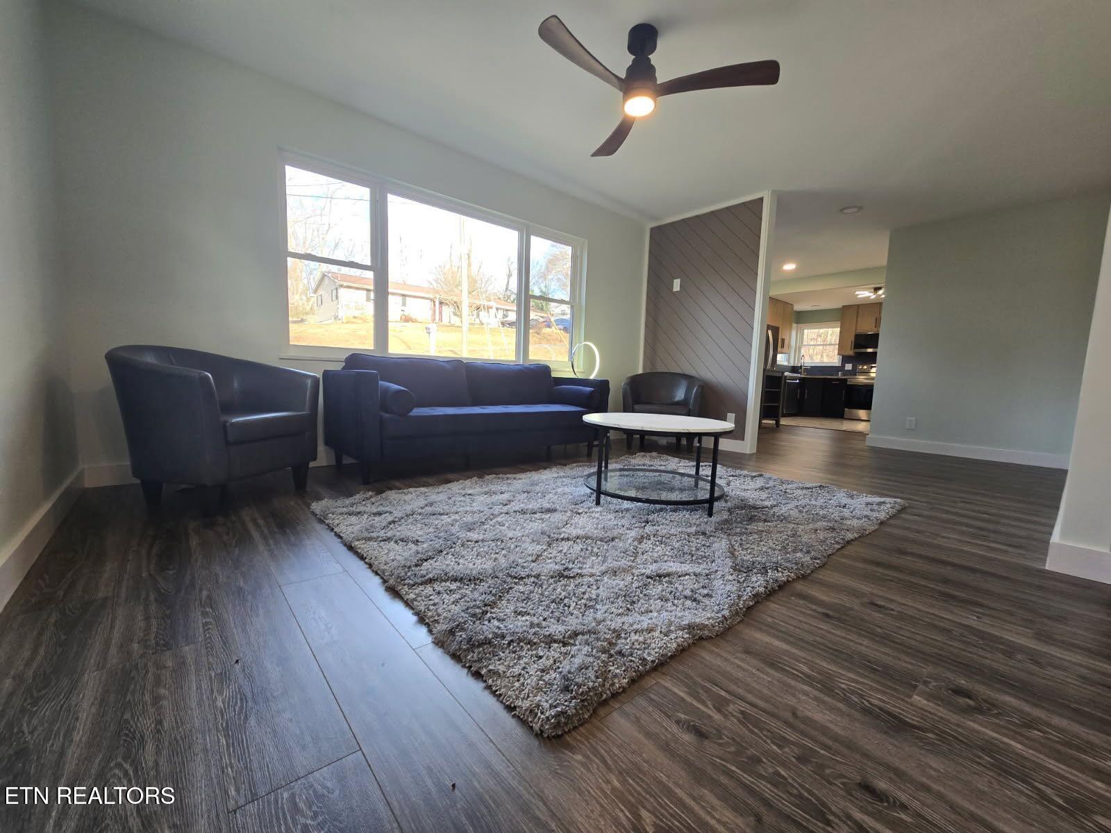 924 Lester Road Knoxville, TN 37920 - Photo 4 of 30 2