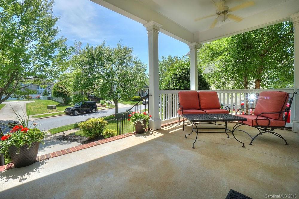 8117 Strandhill Road Huntersville, NC 28078 - Photo 7 of 36 a garden view with a seating space