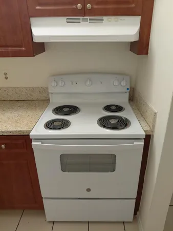 $1,875 | 1860 Northwest 52nd Avenue, Lauderhill, FL 33313