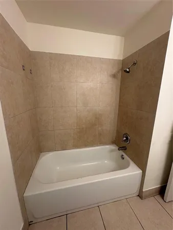 $1,875 | 1860 Northwest 52nd Avenue, Lauderhill, FL 33313