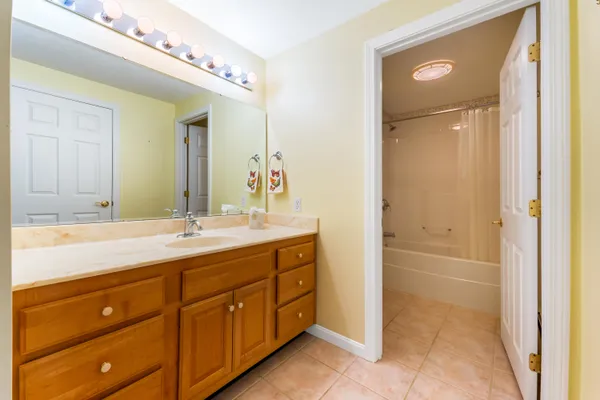 $499,999 | 12 Signature Drive, Unit 12, Brunswick, ME 04011