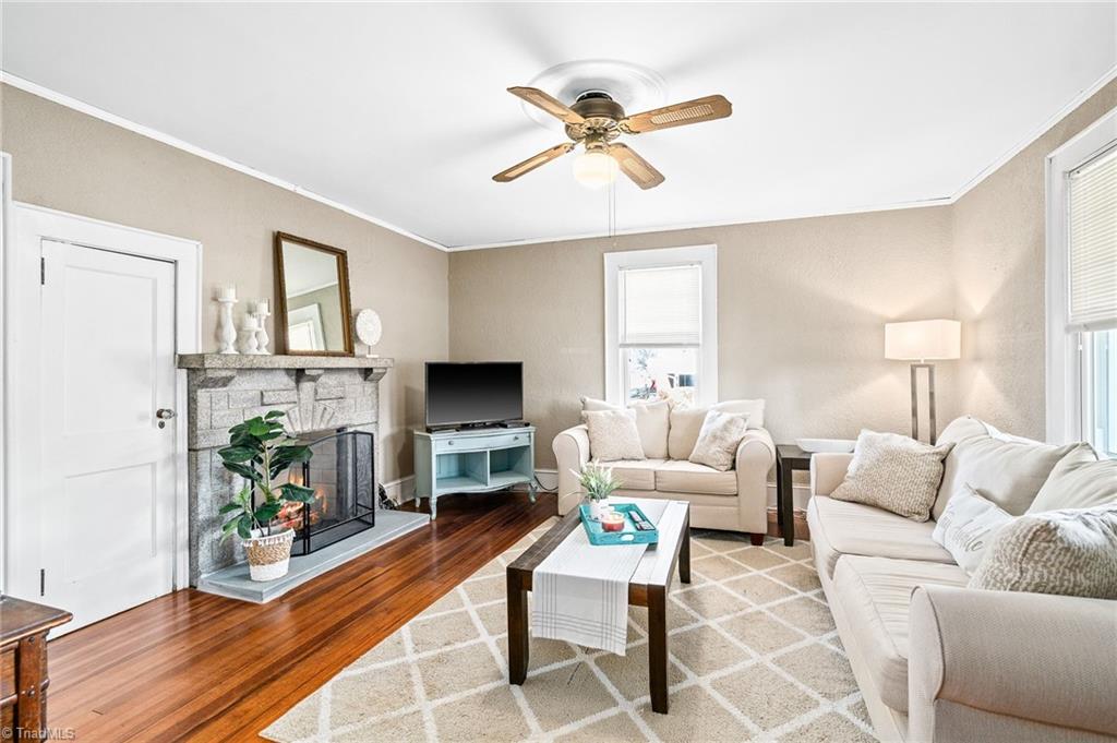1528 East Fairfield Road High Point, NC 27263 - Photo 11 of 50 Gallery Image 11