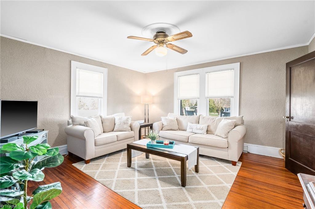 1528 East Fairfield Road High Point, NC 27263 - Photo 12 of 50 Gallery Image 12