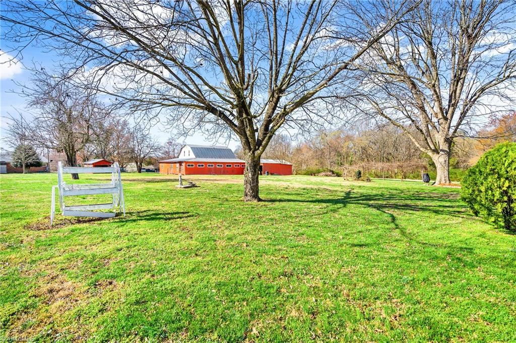 1528 East Fairfield Road High Point, NC 27263 - Photo 30 of 50 Gallery Image 30