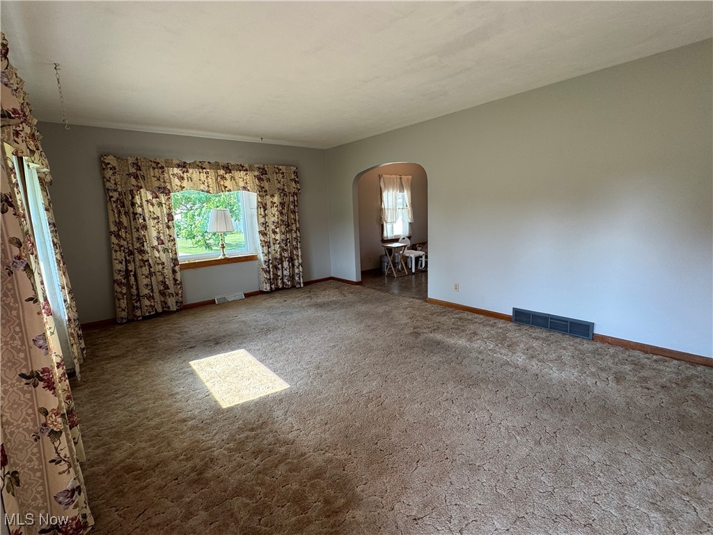 326 Annis Road Amherst, OH 44001 - Photo 13 of 47 Gallery Image 13