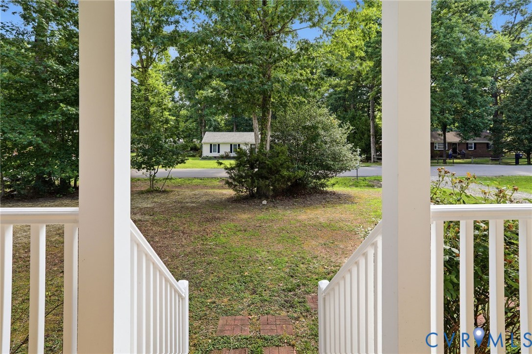 14420 Branding Iron Road Chesterfield, VA 23838 - Photo 45 of 50 Inviting porch with white railings and columns, pr