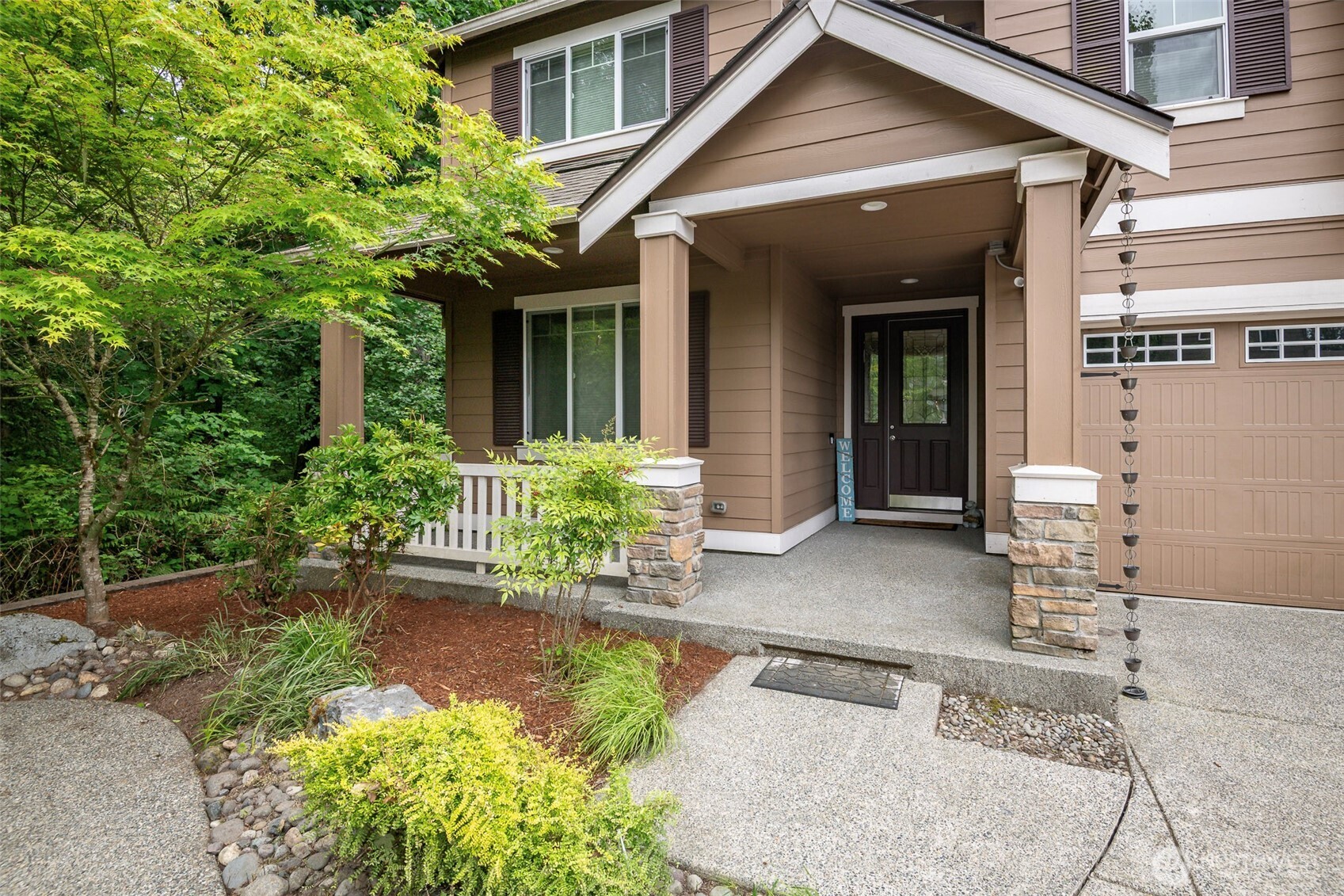 18930 179th Place Southeast Renton, WA 98058 - Photo 3 of 34
