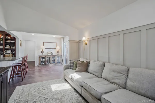 $725,000 | 3 Heather Court, Centereach, NY 11720