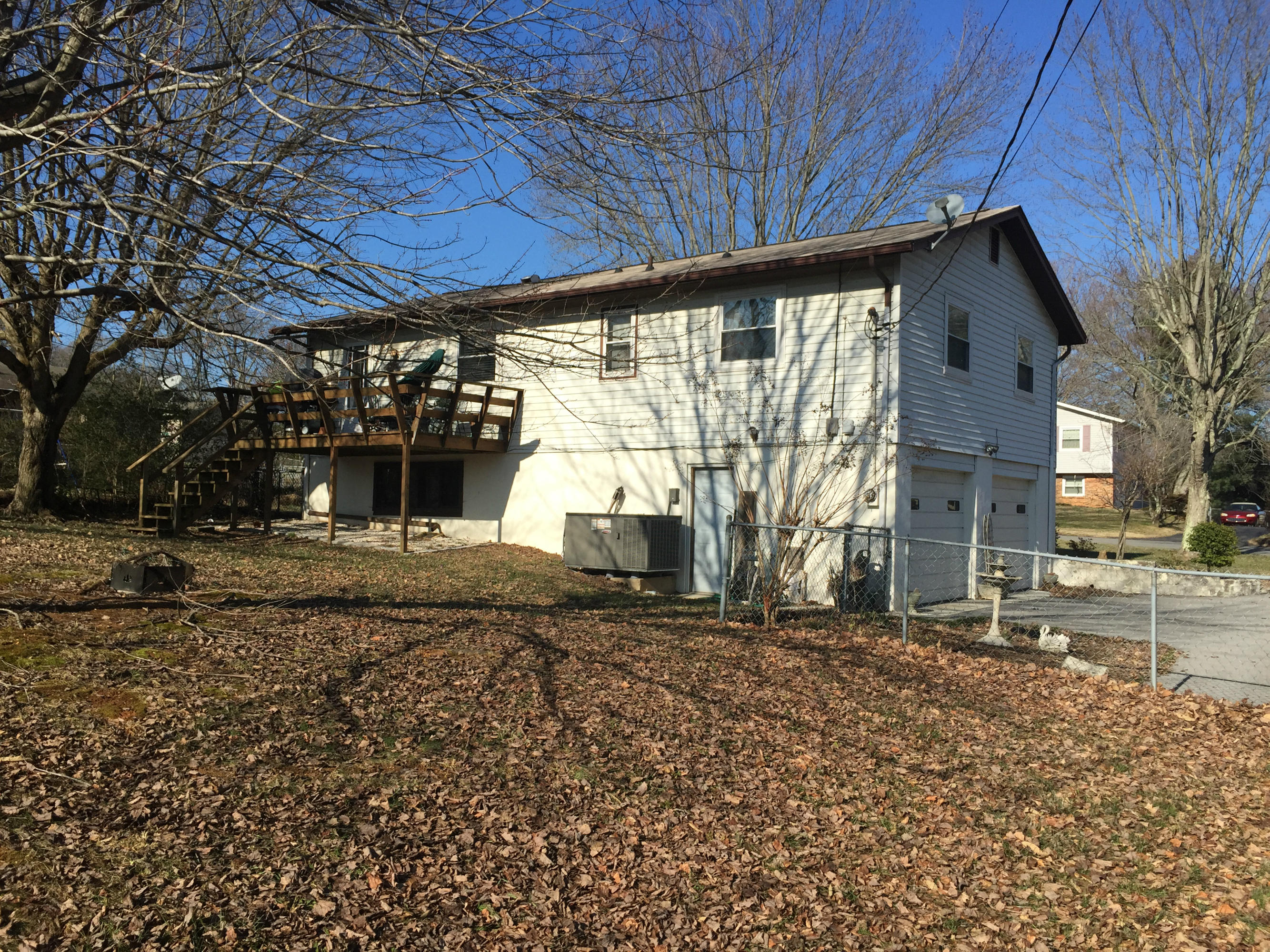 7761 Ashley Road Powell, TN 37849 - Photo 5 of 27 IMG_1927
