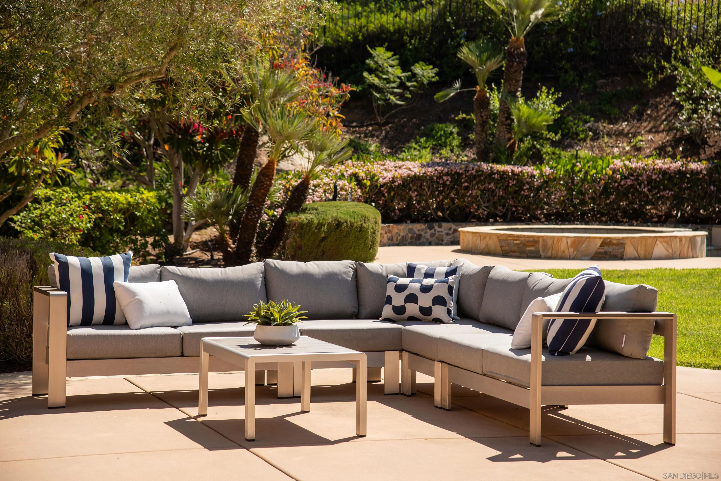 17813 La Amapola Rancho Santa Fe, CA 92067 - Photo 34 of 42
