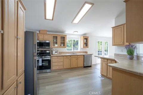 $695,000 | 261 Las Brisas Circle, Pomona, CA 91768