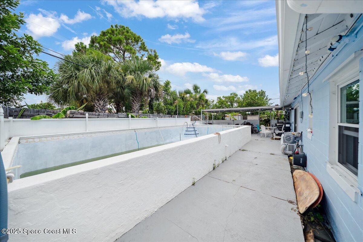 1405 Fiddler Avenue Merritt Island, FL 32952 - Photo 25 of 43 a view of a terrace