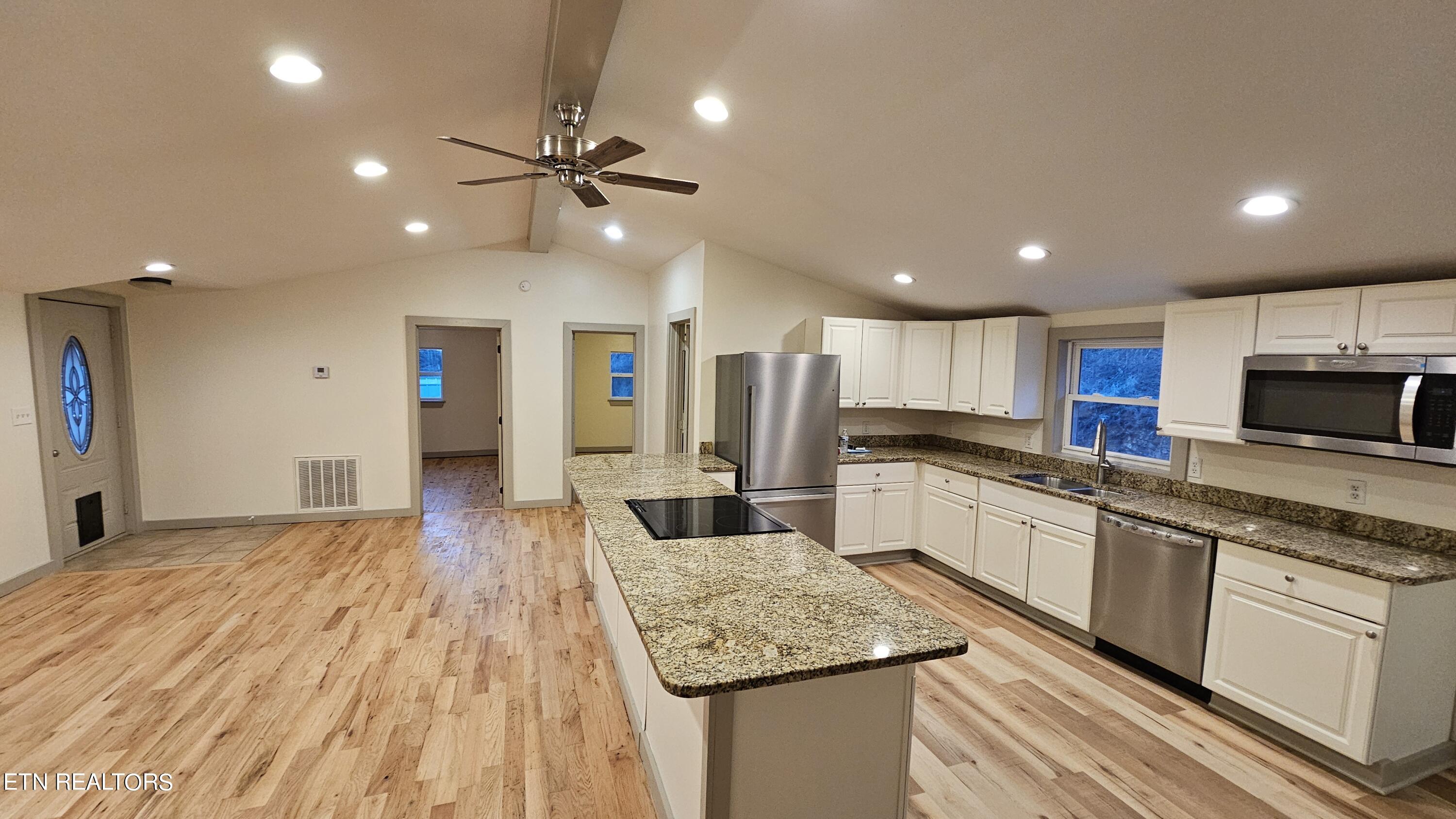 656 South Rogers Road Seymour, TN 37865 - Photo 6 of 18 20240223_182205