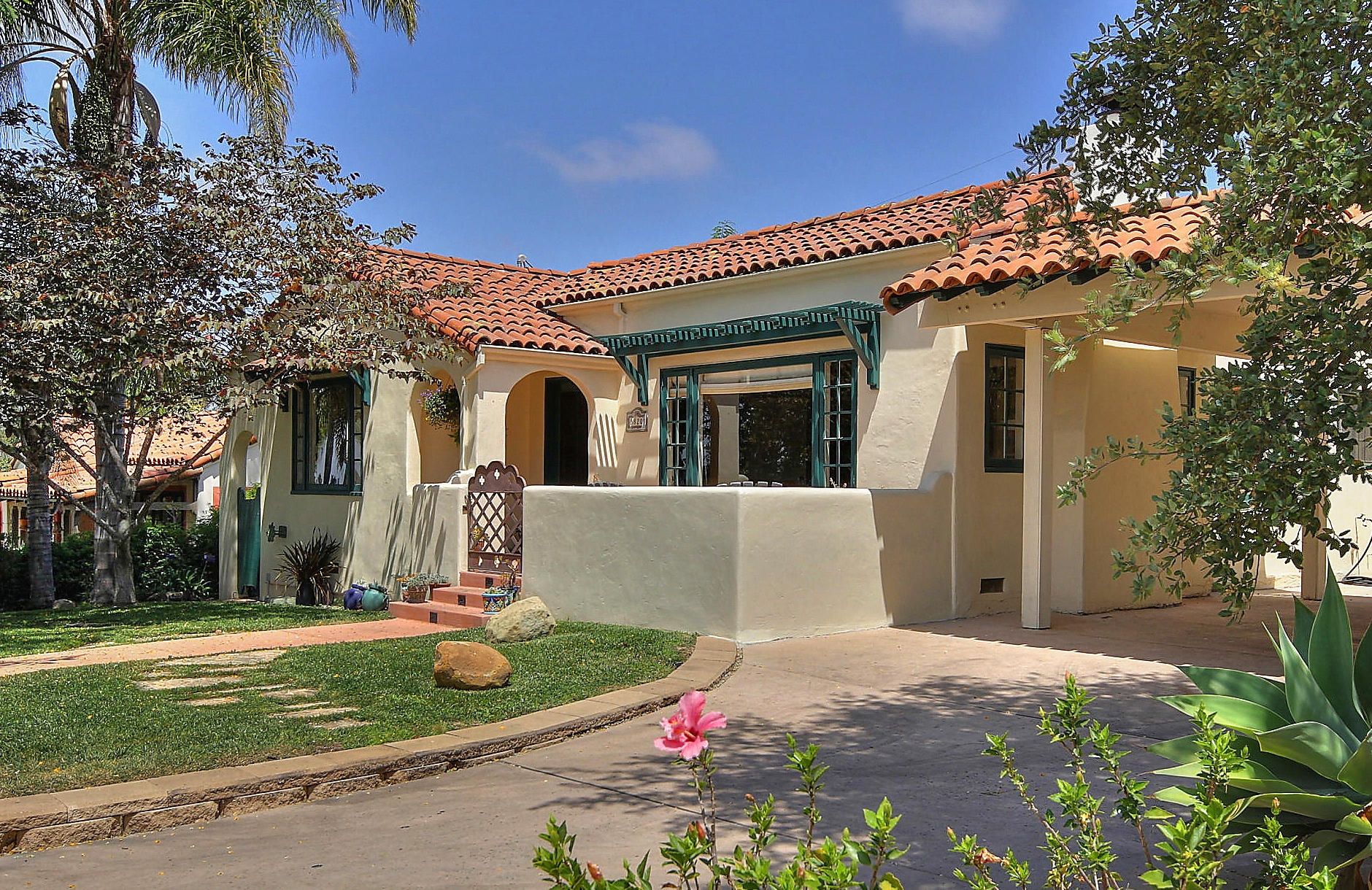 3820 Lincoln Road Santa Barbara, CA 93110 - Photo 3 of 25 Front of the home